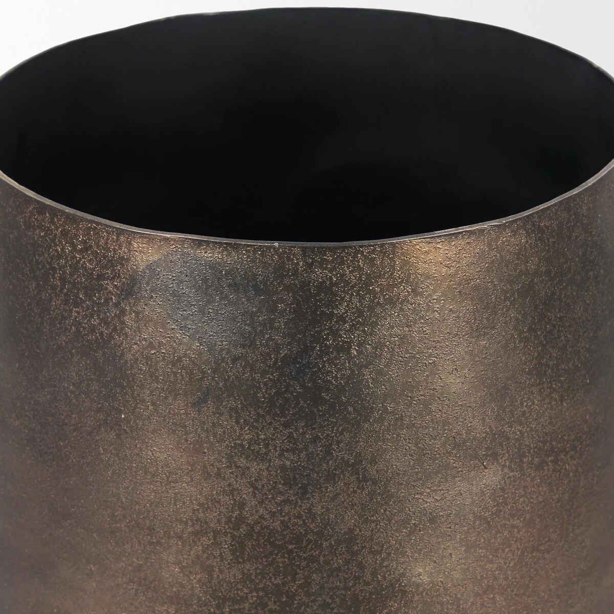 Quade Large Textured Gold Metal Planter