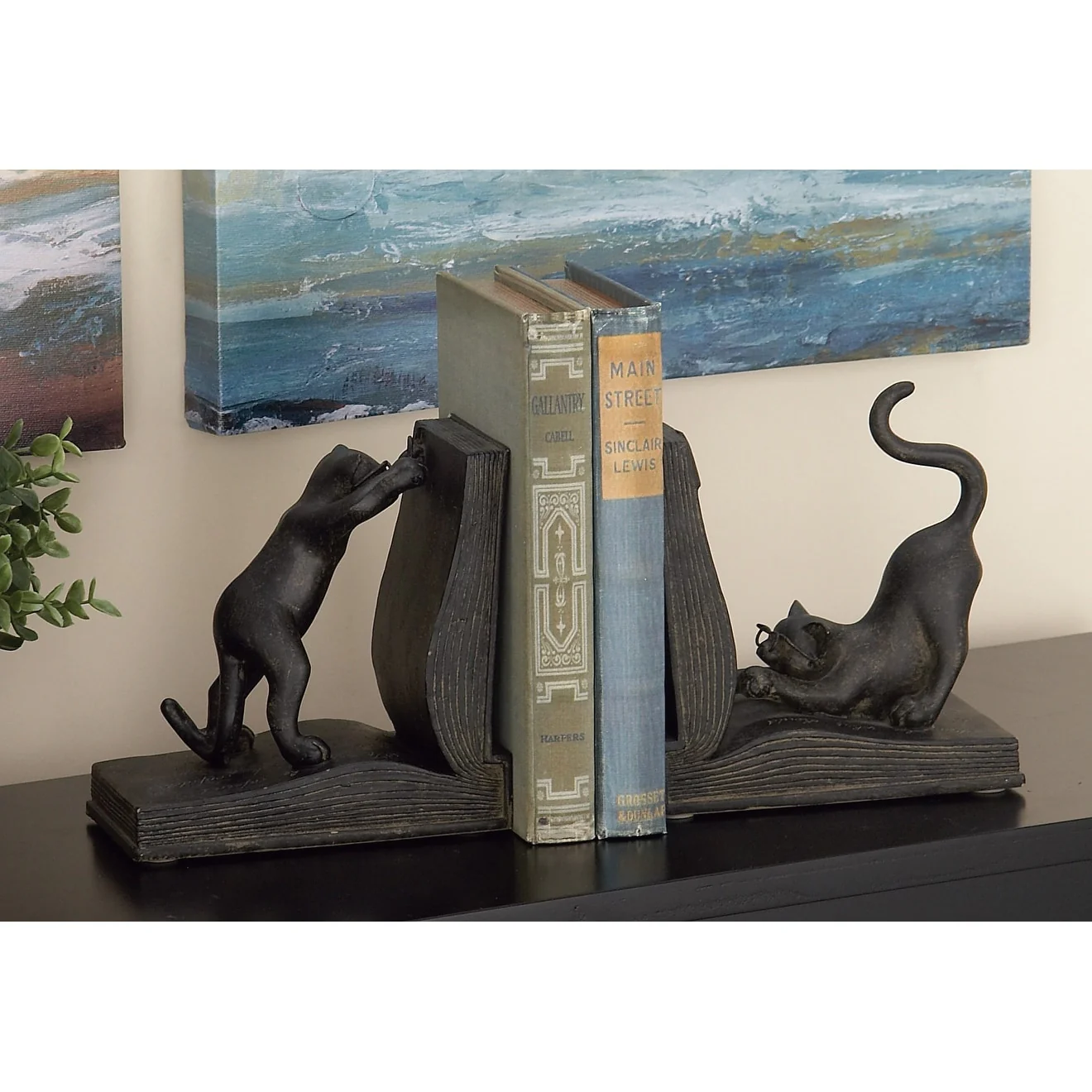 Black Polystone Eclectic Bookends Animals (Set of 2)
