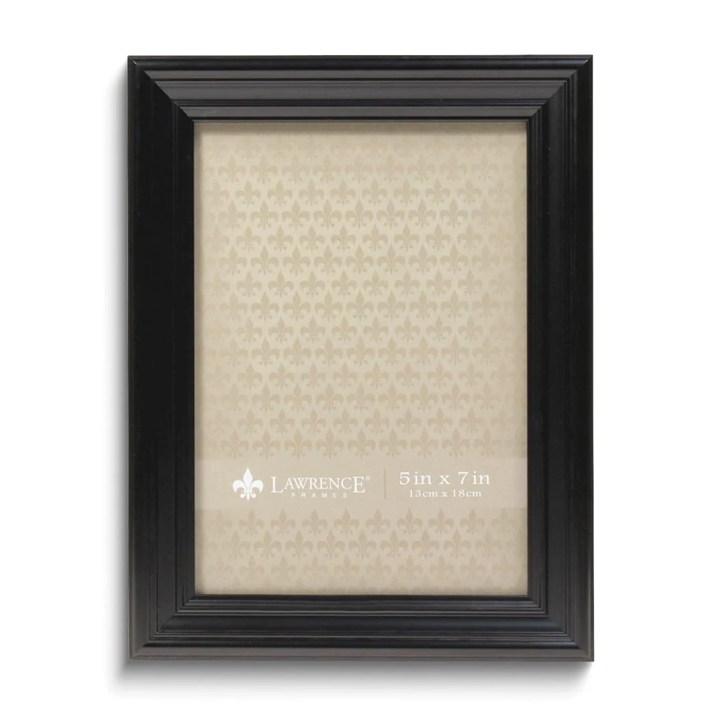 Curata 5x7 Classic Detailed Black Frame