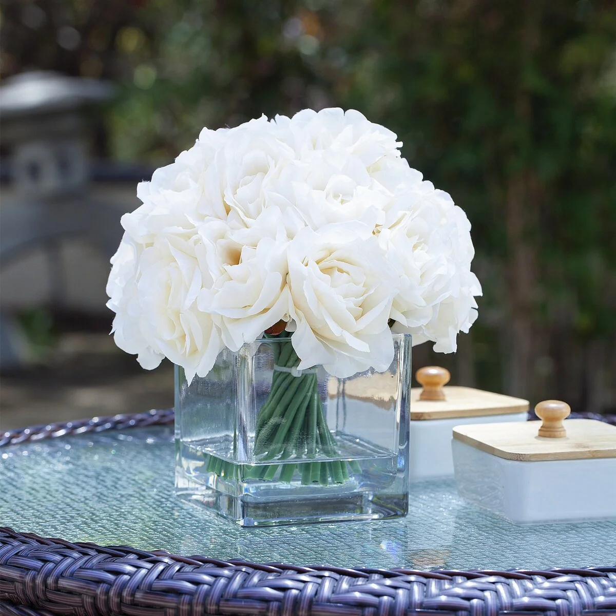 Enova Home Artificial 18 Pieces Fake Roses Silk Flowers Arrangement in Cube Glass Vase for Home Wedding Party Decoration