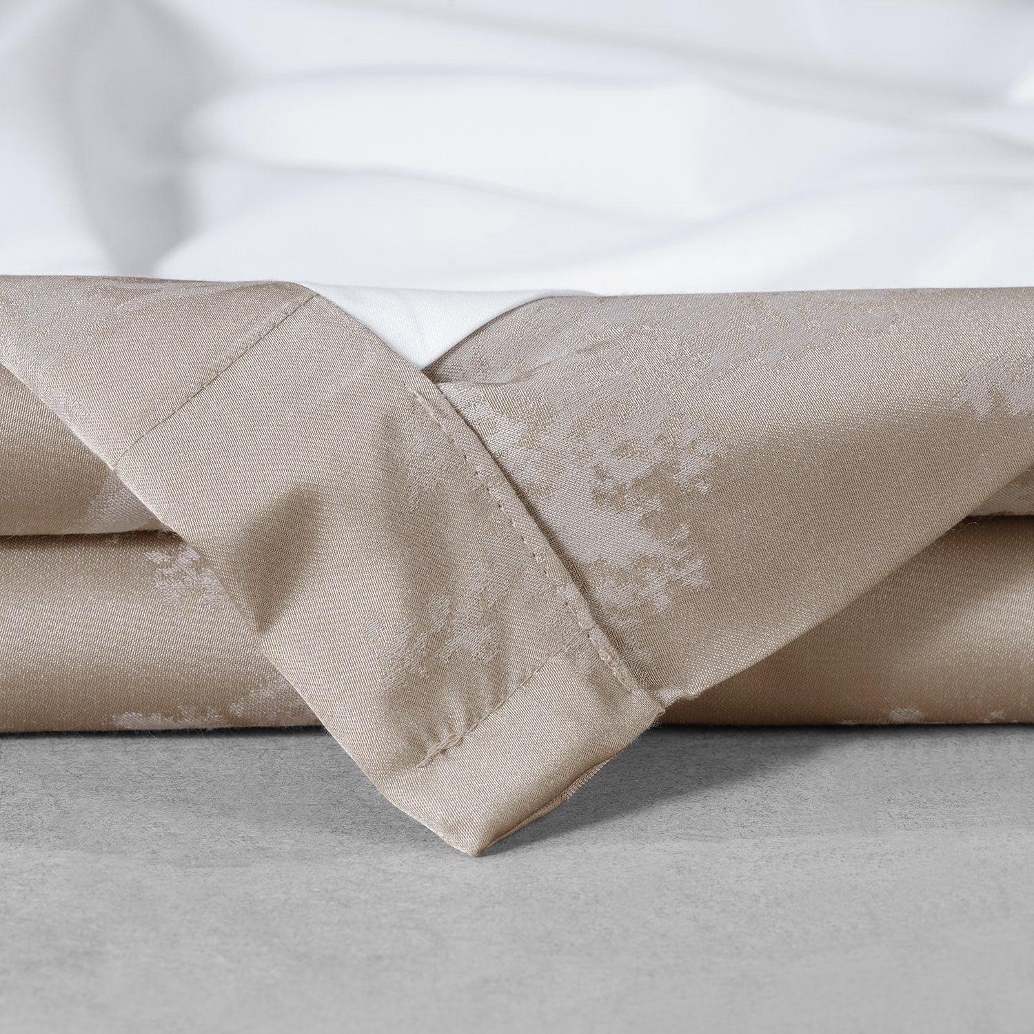 Exclusive Fabrics Sequoia Faux Silk Jacquard Curtain (1 Panel)