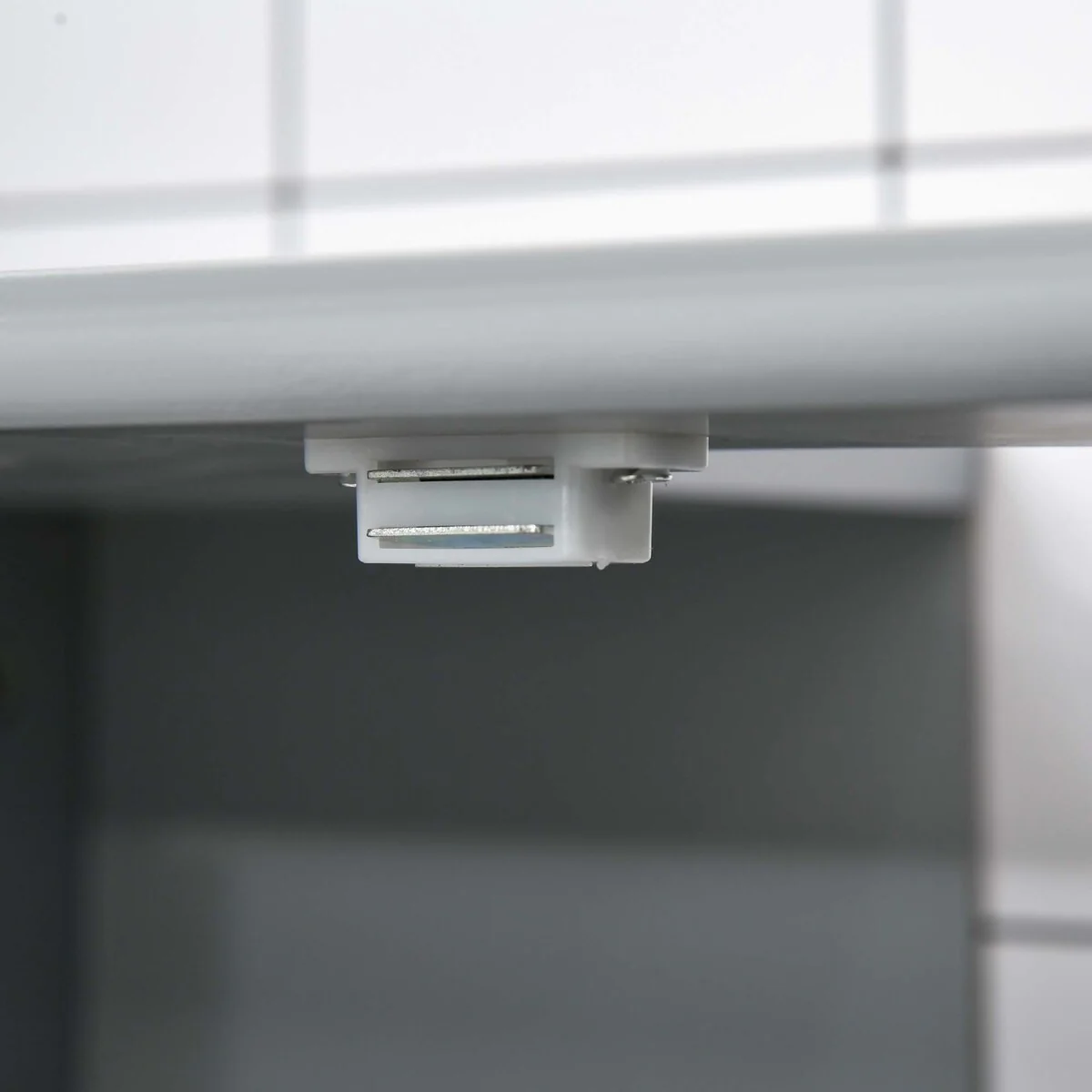 Under Sink Bathroom Cabinet with Adjustable Internal Shelf