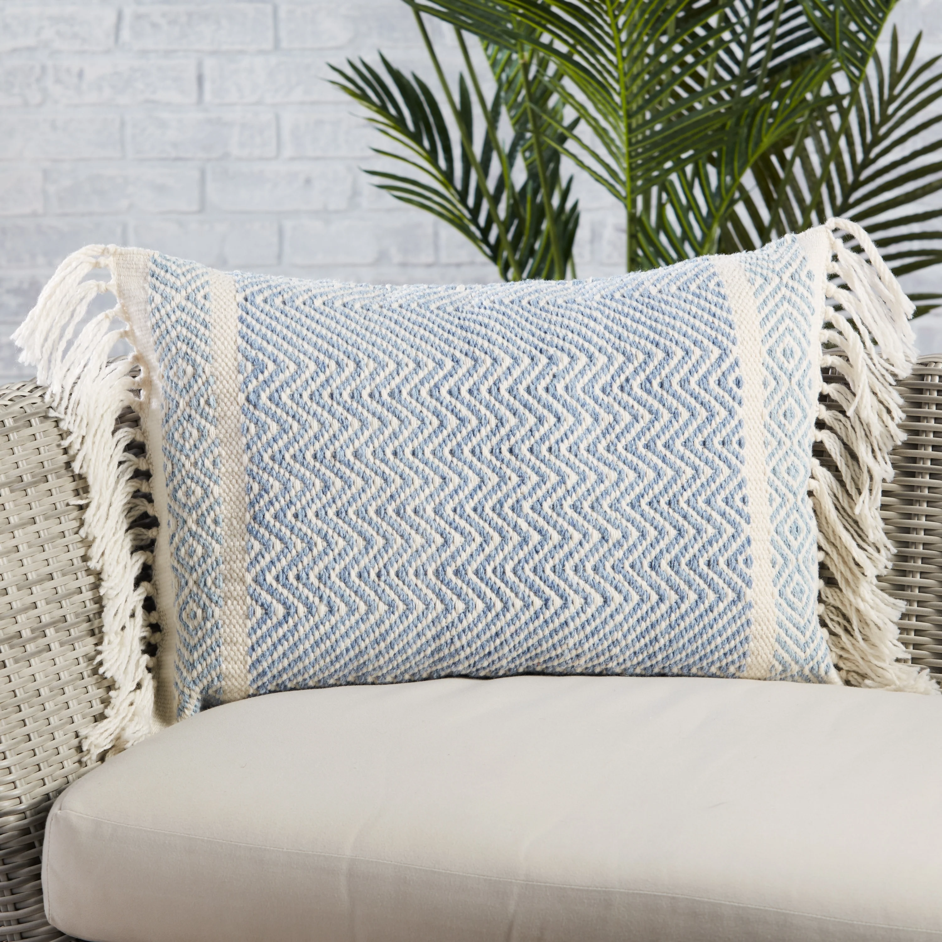 Iker Indoor/ Outdoor Chevron Lumbar Pillow