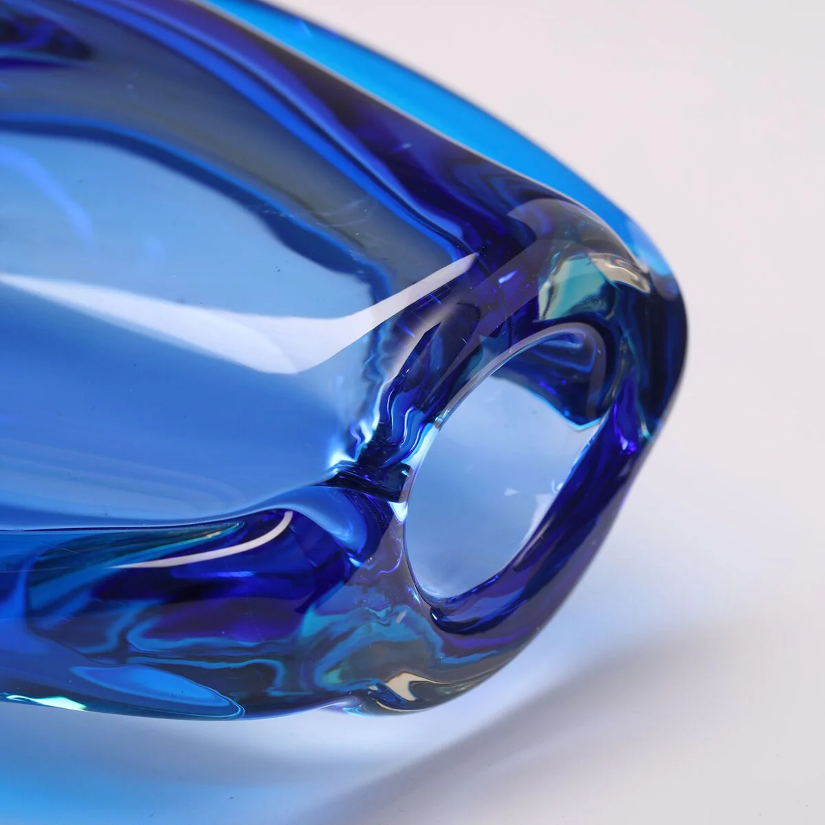 Luxury Lane Hand Blown Sommerso Oval Art Glass Vase 8.5-10 inch tall