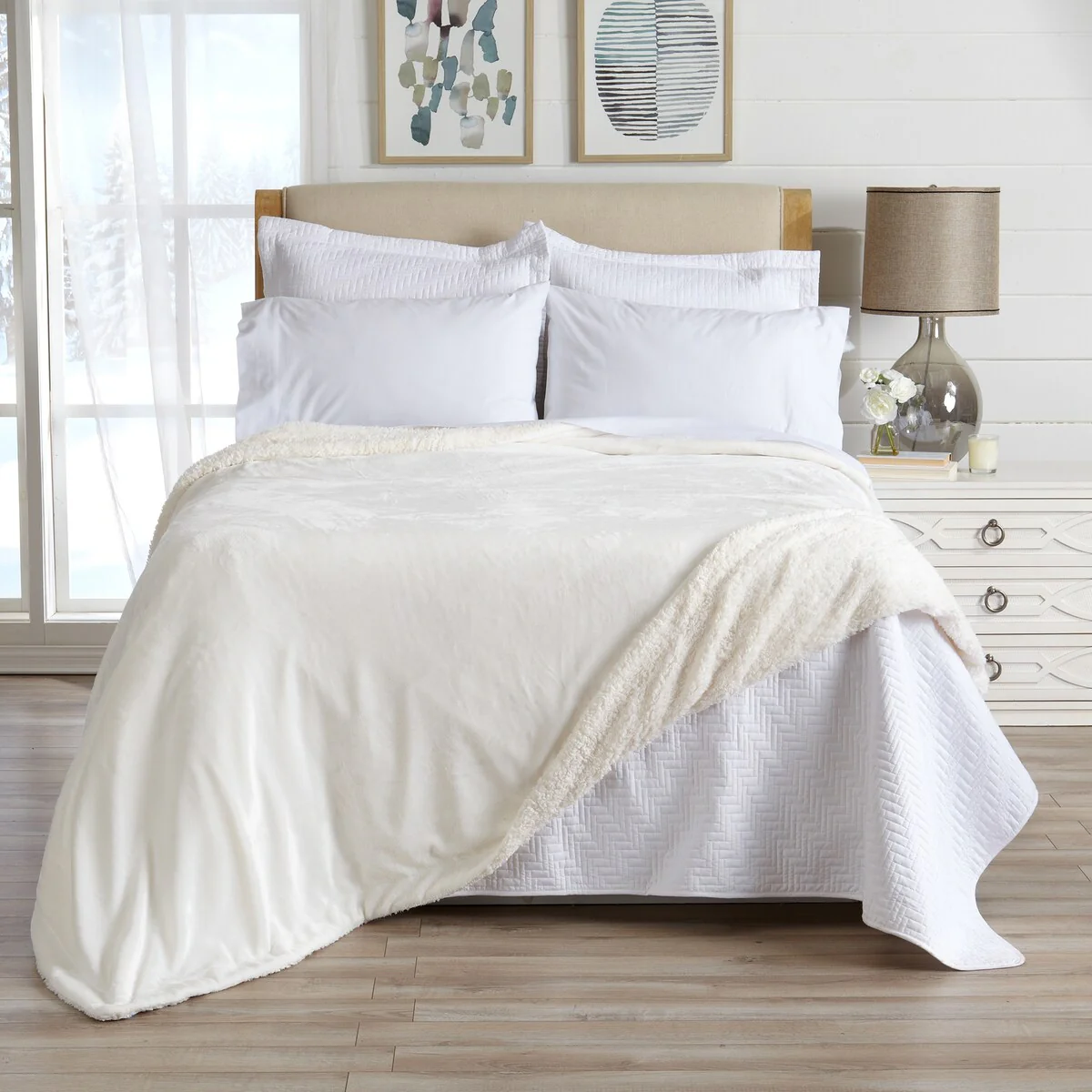 Luxurious Velvet Plush Fleece Reversible Sherpa Bed Blanket