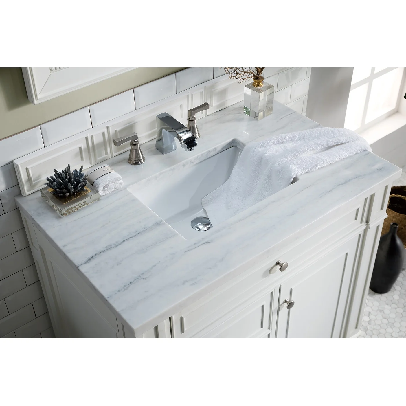 James Martin Vanities Bristol 36