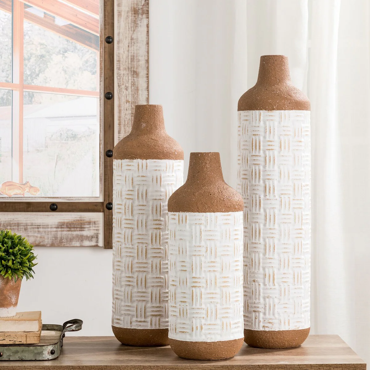 Glitzhome Set of 3 Boho Farmhouse Decorative Table/Floor Metal Vases