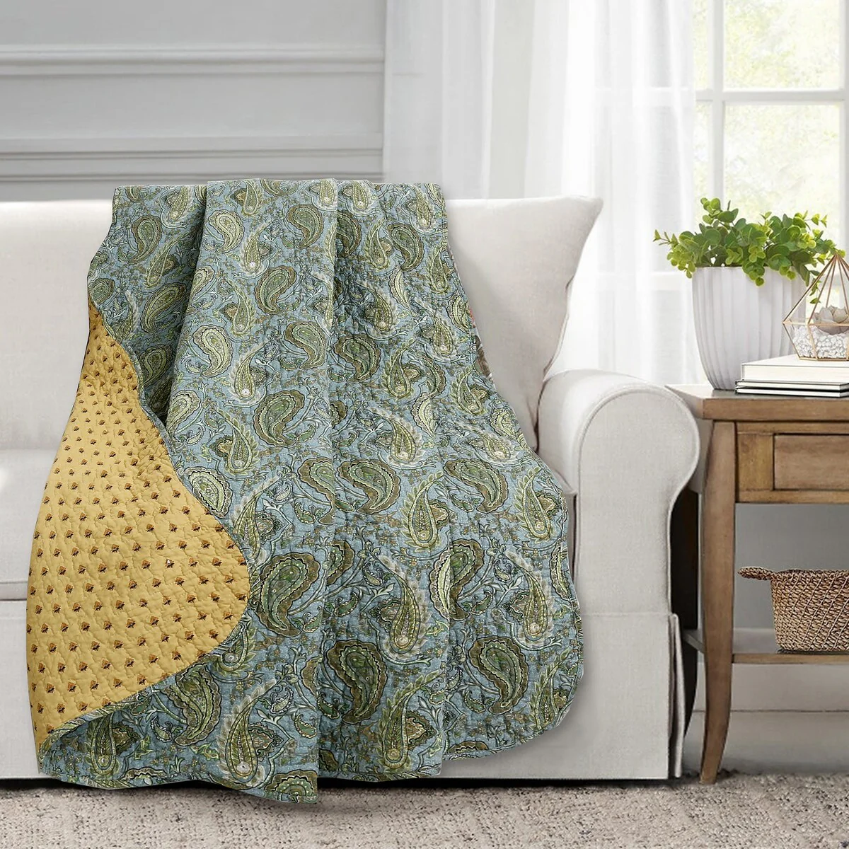 Cozy Line Rosales Paisley Reversible Cotton Throw Blanket
