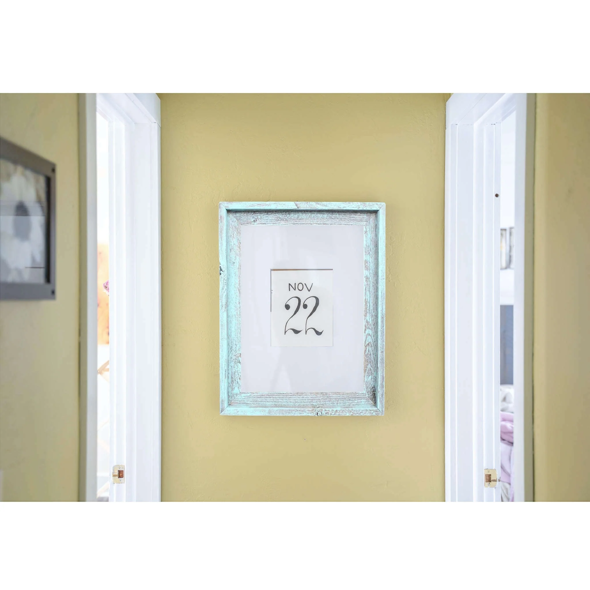 BarnwoodUSA Rustic Farmhouse Signature Wood Picture Frame