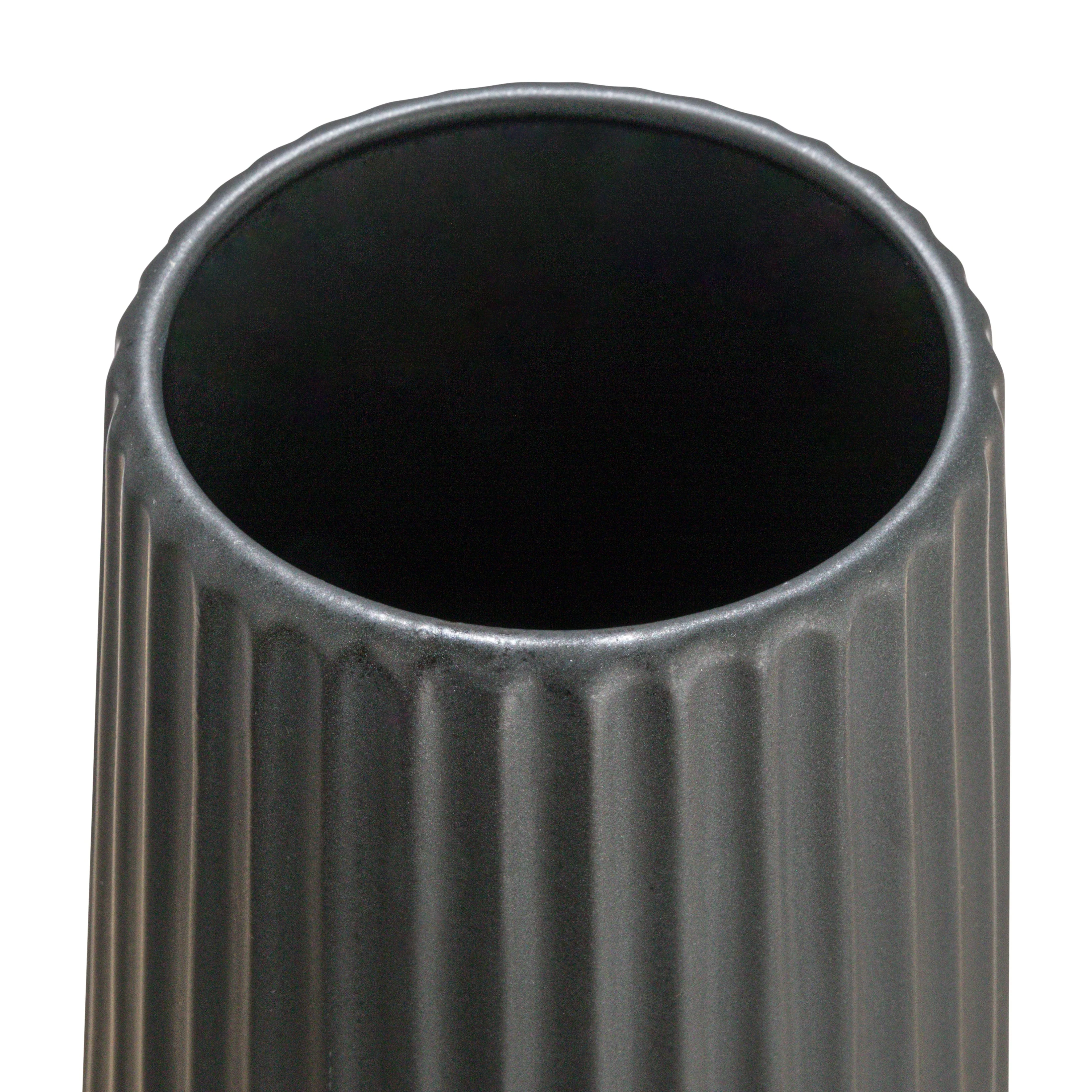 Stoneware Fluted Vase with Embossed Lines - 5.5