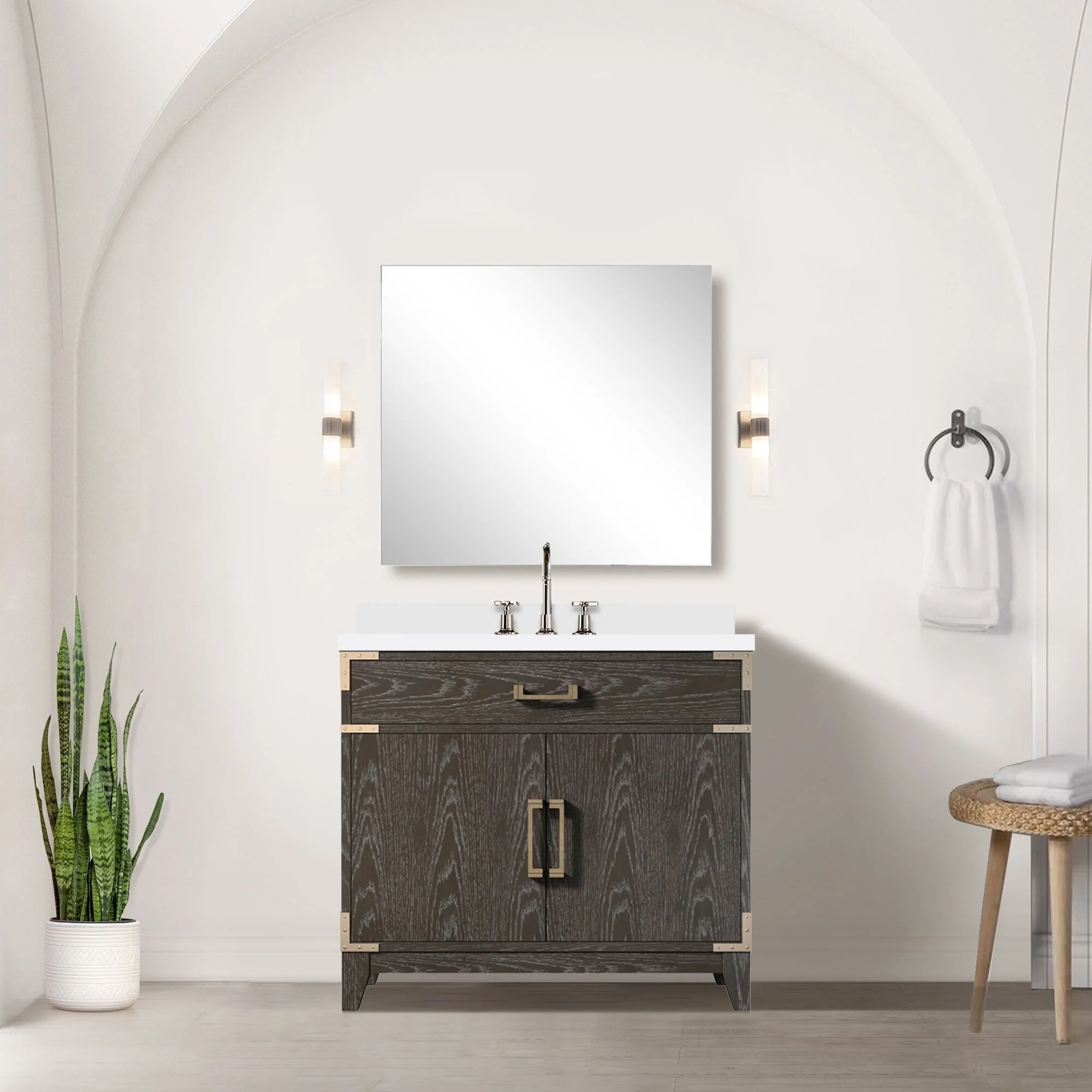 Laurel Bath Vanity Quartz Top, Sink and Faucet