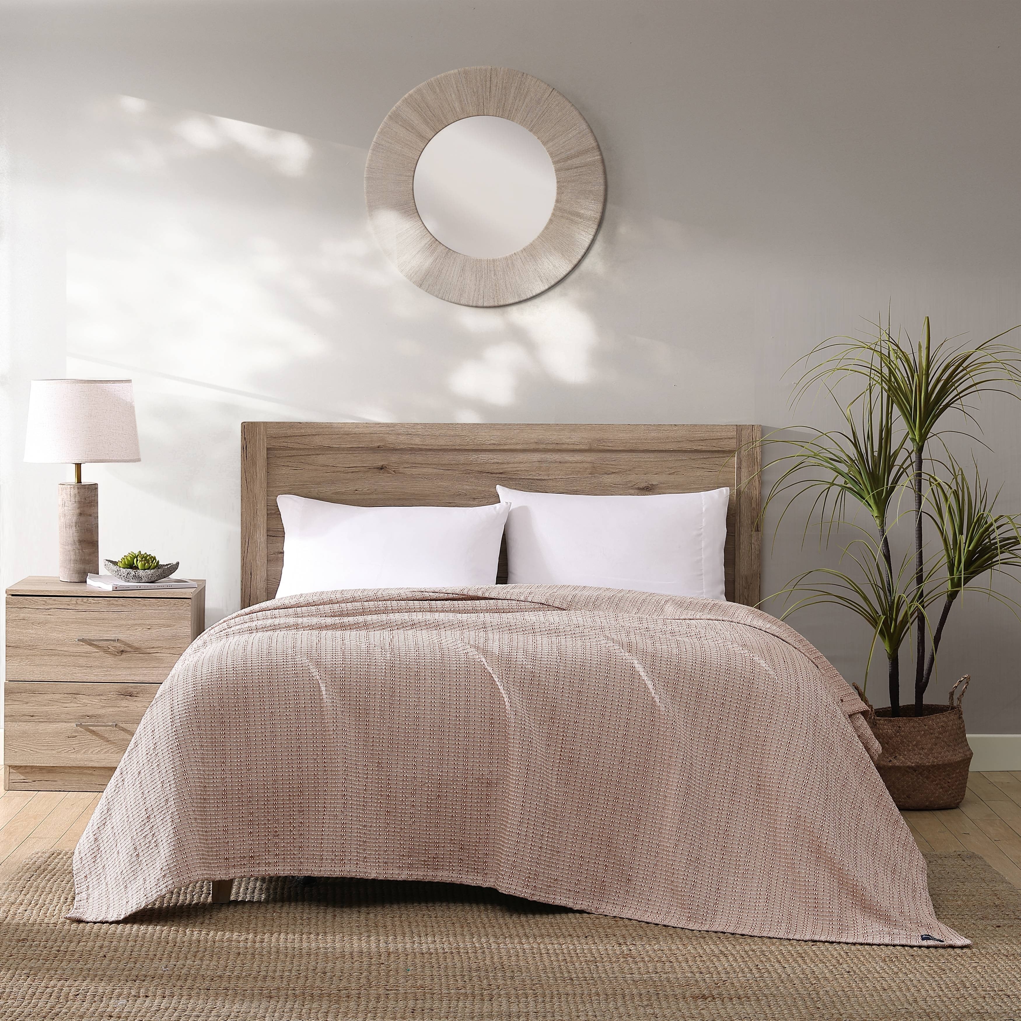 Tommy Bahama Bamboo Woven Yarn Dyed Cotton Reversible Blanket