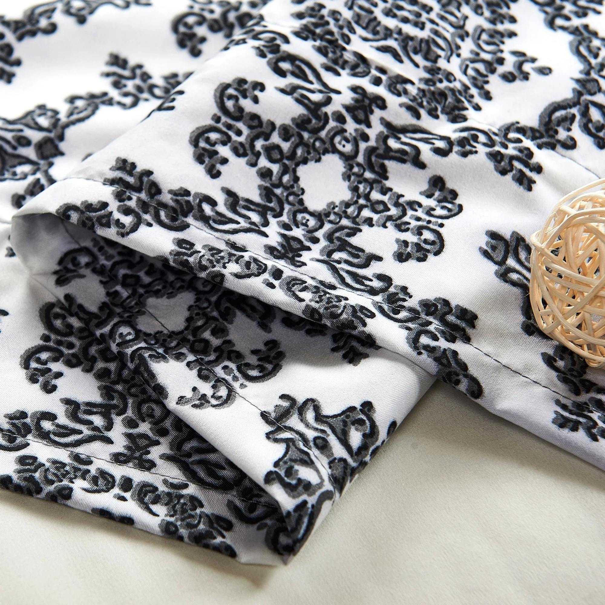 Serenta Mystic Curtain 2 Piece Set - 60