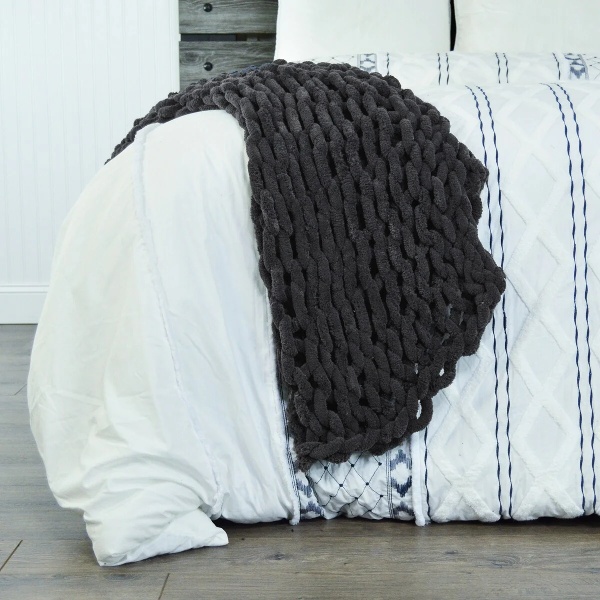 Donna Sharp's Chunky Chenille Throw