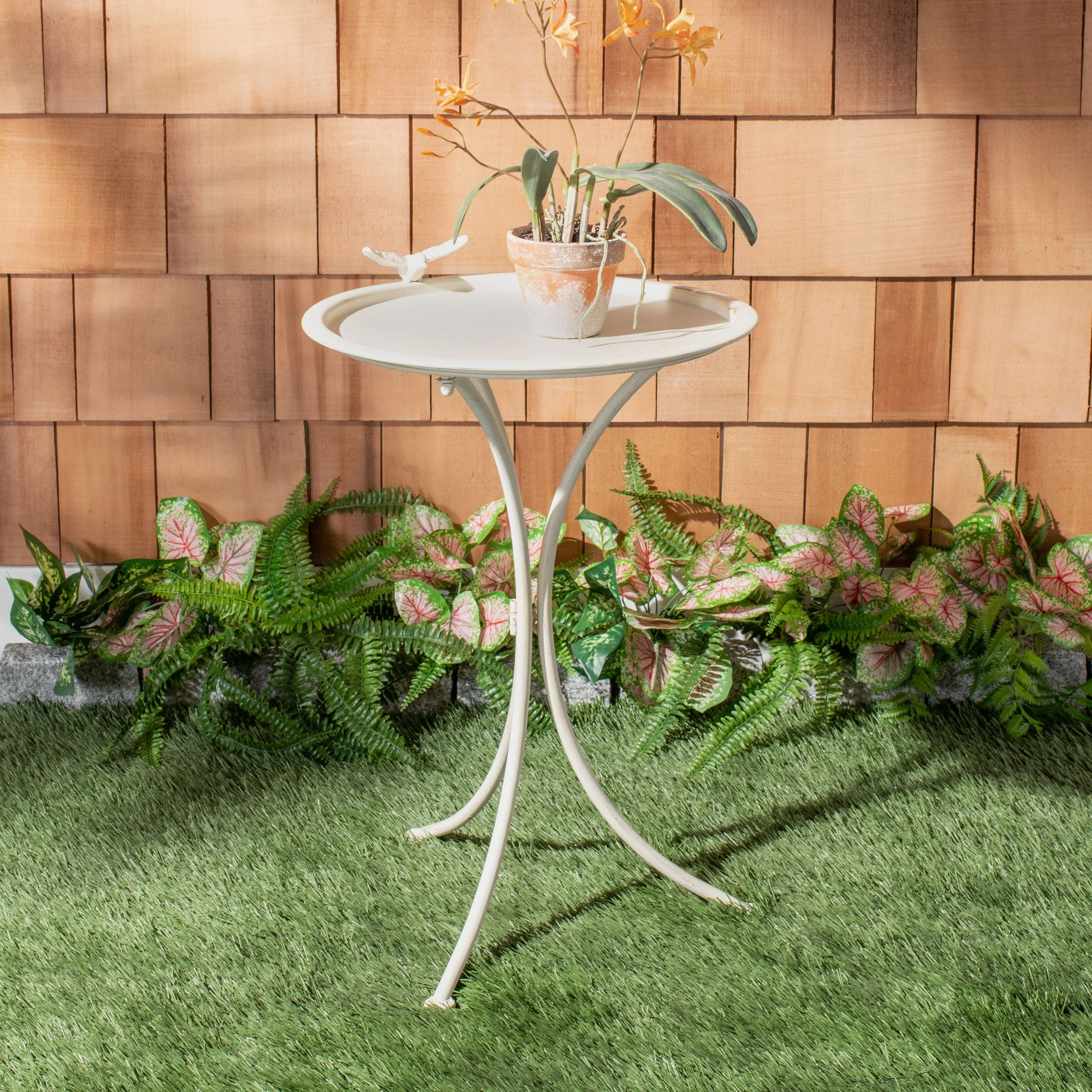 SAFAVIEH Kensi Iron Outdoor Bird Bath. - 21