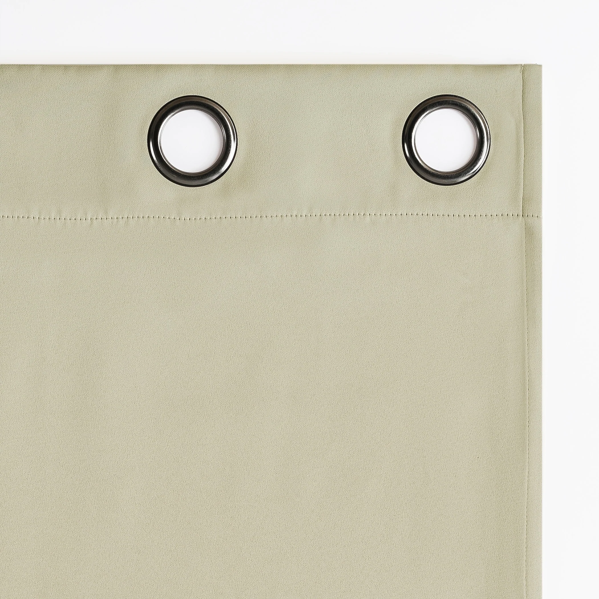 Sun Zero Oslo Theater Grade Extreme Total Blackout Grommet 1-Piece Curtain Panel, Single Panel