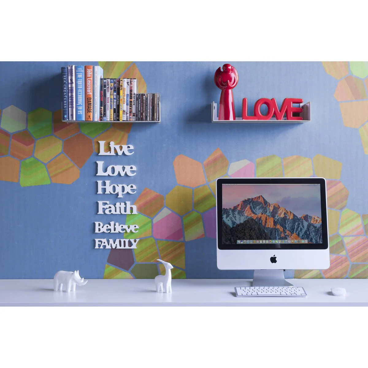 Wallniture Bali U Shape Floating Shelf White Metal Bookshelf White Wall Mount Shelving