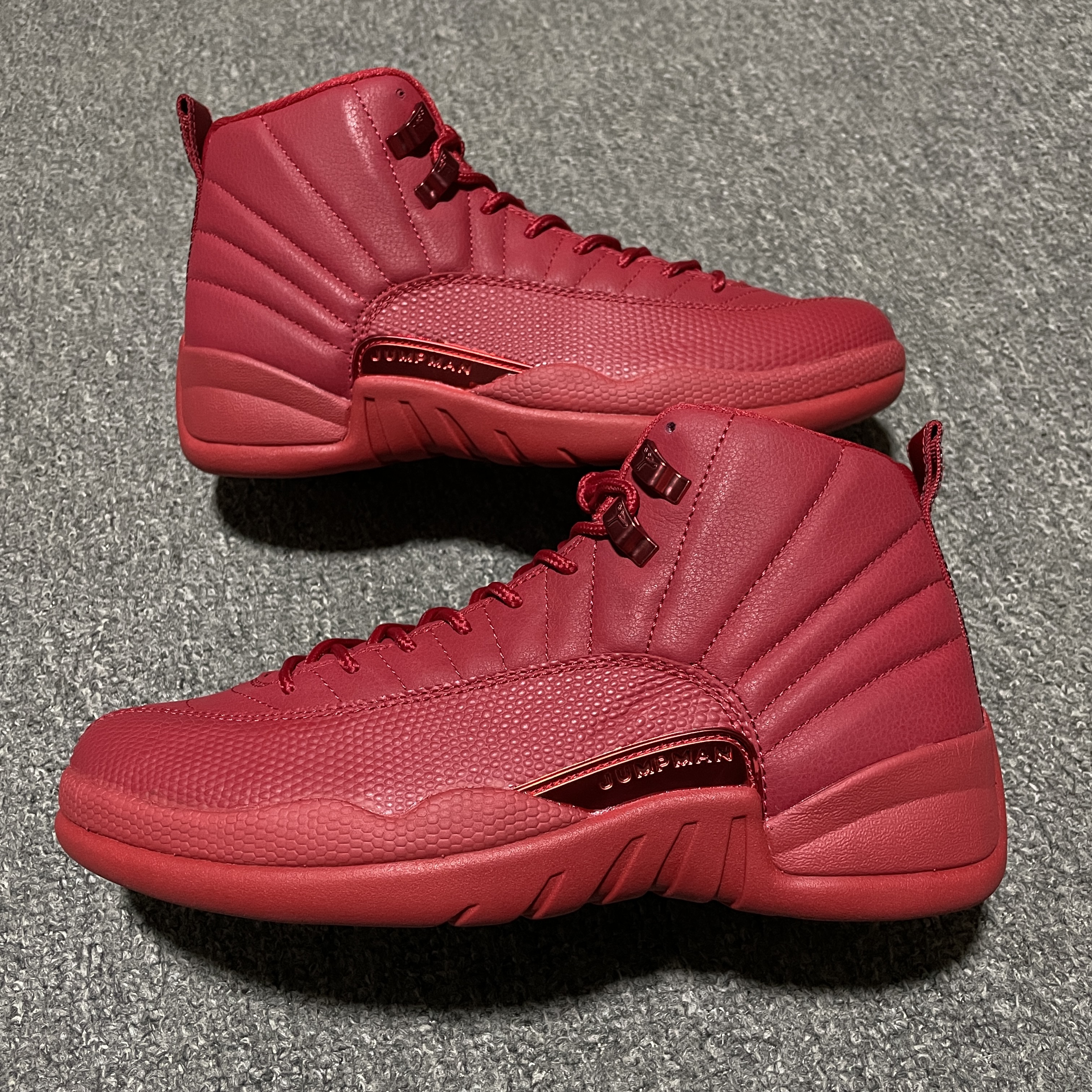 Air Jordan 12  Gym Red