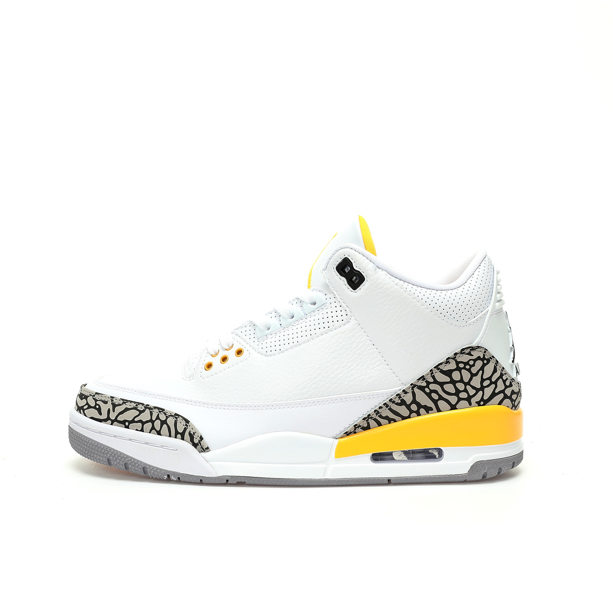 Air Jordan 3 RetroLaser Orange