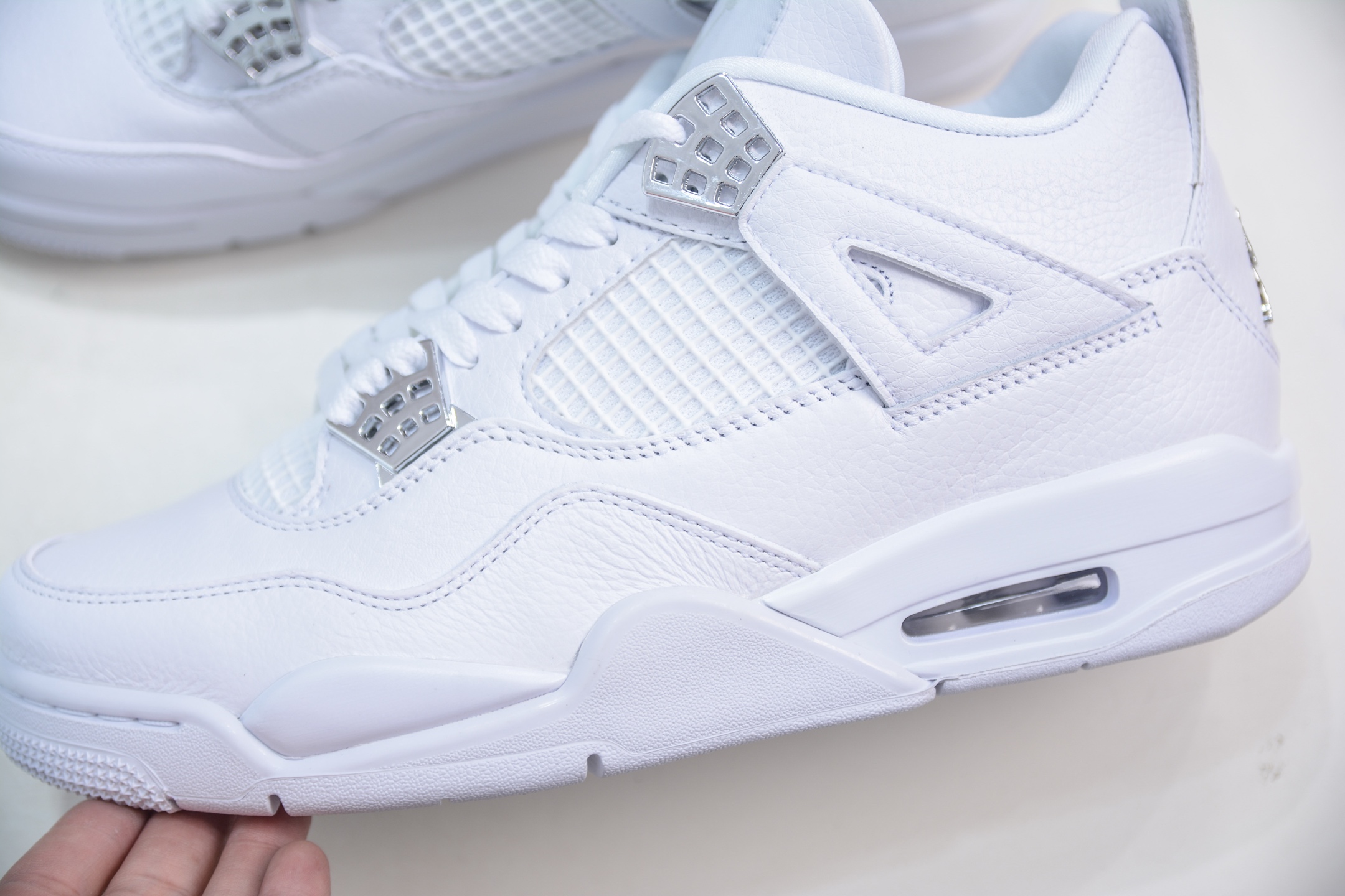Air Jordan 4 RetroPure Money