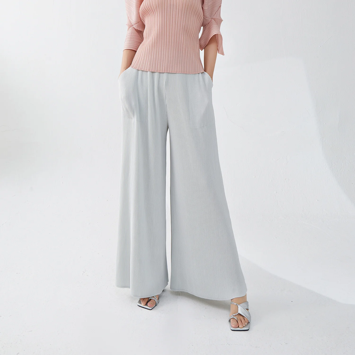 2025 Miyake wide-leg pants women's pendant feeling elastic waist loose large size meat covering and thin spring and autumn trousers versatile casual pants - Deanwangkt