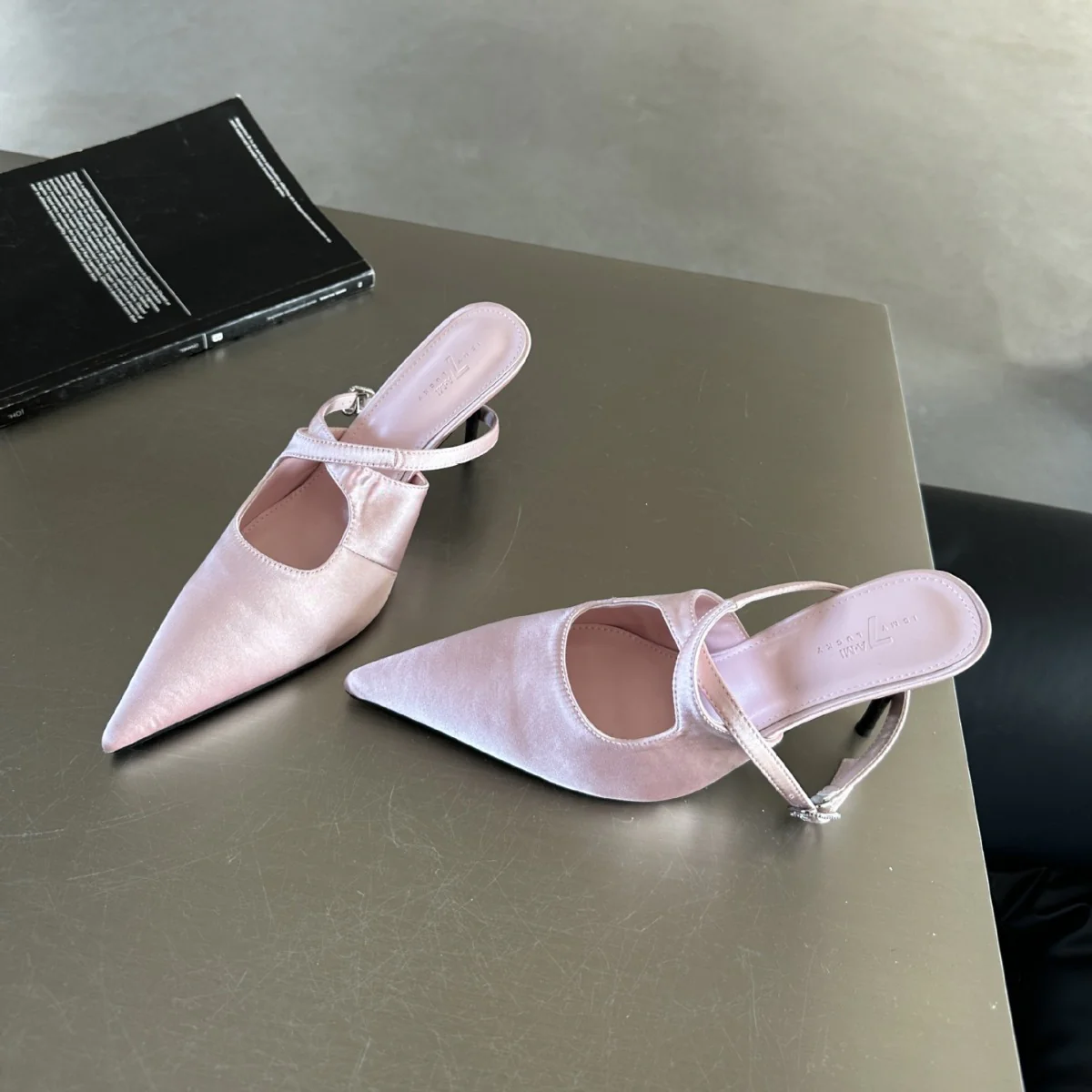 DEANWANGK  Spring and Summer New Pointed High Heel Shoes Daily Fashion Cross Thin Strap Stiletto Heel Closed Toe Slingback Sandals Women's Shoes - Deanwangkt