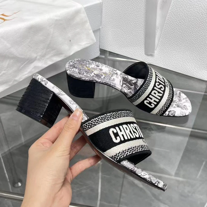 DEANWANGK  Women's Thick High Heel Slippers D Letter Three-Dimensional Embroidery European and American Foreign Trade Slippers Fashion Leisure Sandals Cross-Border - Deanwangkt