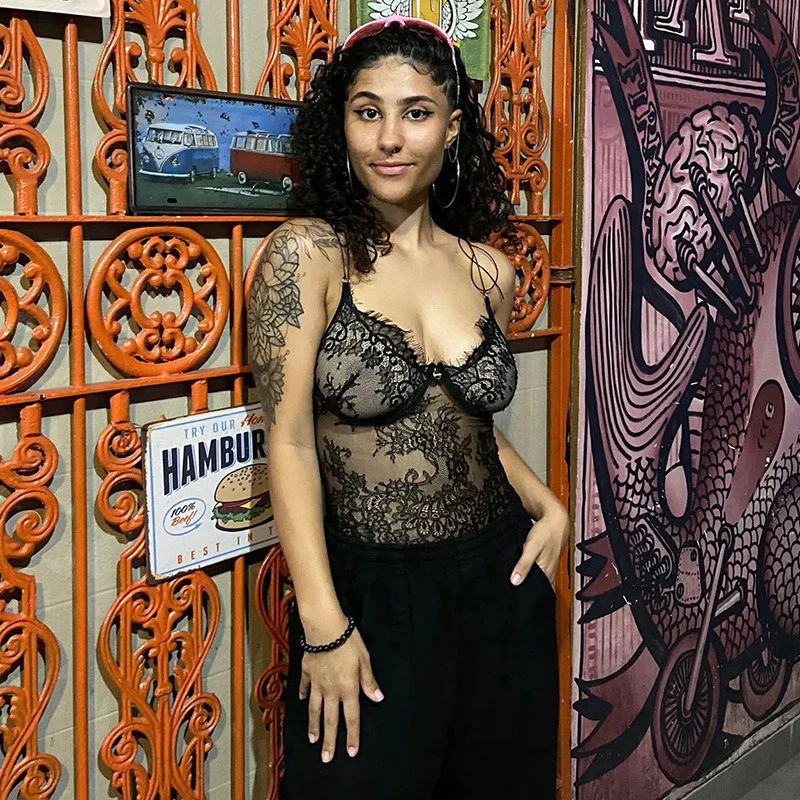 MOMENTLOVER women's clothing explosion  summer new lace small suspenders, low-cut perspective V-neck vest women - Deanwangkt