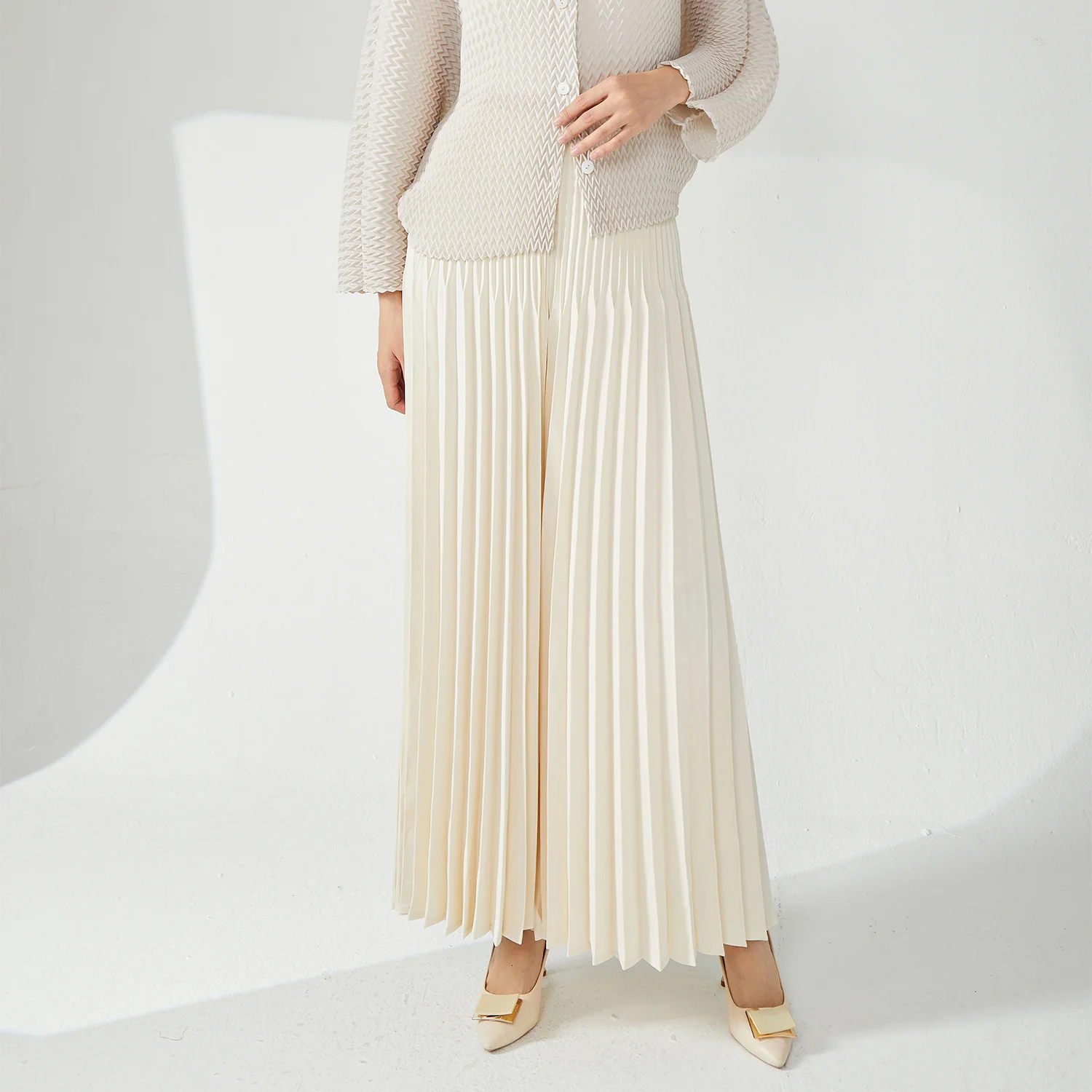 2025 Miyake casual pants drape women's spring and autumn new elastic waist solid color loose large size meat-covering versatile wide-leg pants skirt tide - Deanwangkt