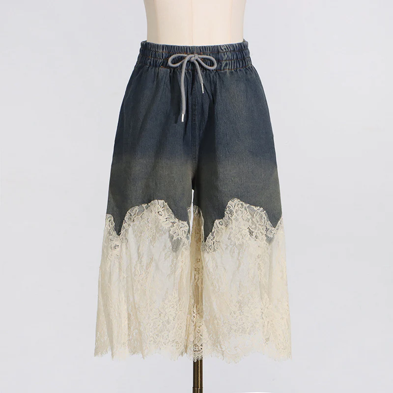 2025 Women's Spring Lace Two-piece Simple Wind Top + Casual Denim Five-point Pants Fashion Thin Women's Clothing Set - Deanwangkt