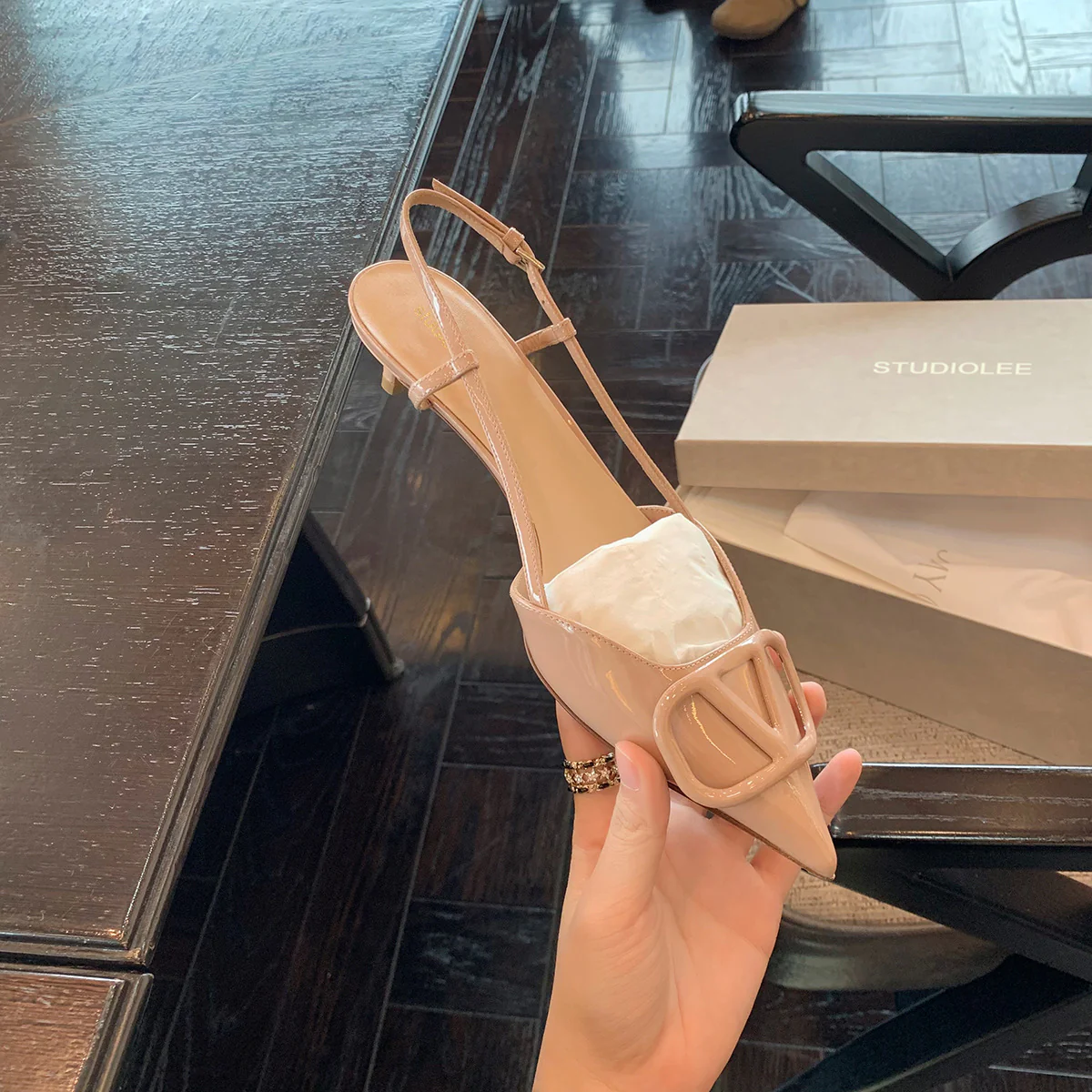 DEANWANGK  Grape Mom Same Shoes  New Single Layer Shoes Elegant Pointed High Heel Shoes Patent Leather Back Empty Stiletto Sandals Women - Deanwangkt