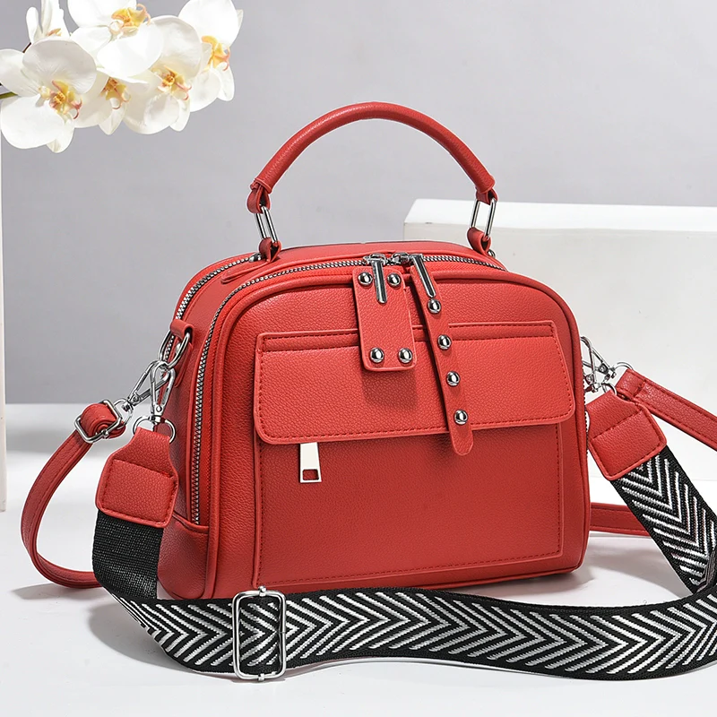 Women's bag  new fashion versatile Popular style retro simple light luxury shoulder messenger bag small square bag women - Deanwangkt