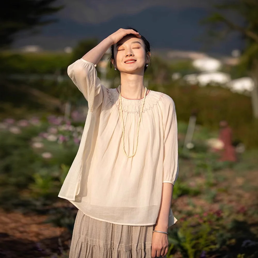 popular embroidered cotton jumper loose and light literary seven-quarter-sleeved top women's summer new A0545 - Deanwangkt