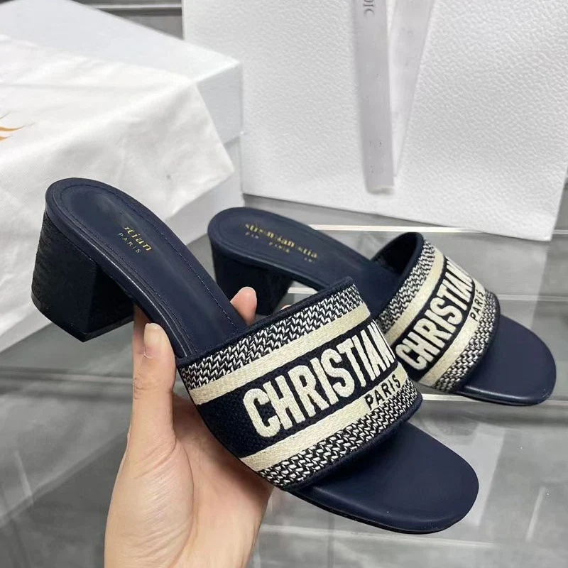 DEANWANGK  Women's Thick High Heel Slippers D Letter Three-Dimensional Embroidery European and American Foreign Trade Slippers Fashion Leisure Sandals Cross-Border - Deanwangkt