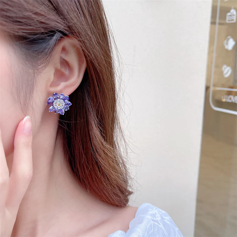 2025 S925 silver needle light luxury high-end earrings wholesale super fairy temperament high-end double-layer bright zircon flower stud earrings women - Deanwangkt
