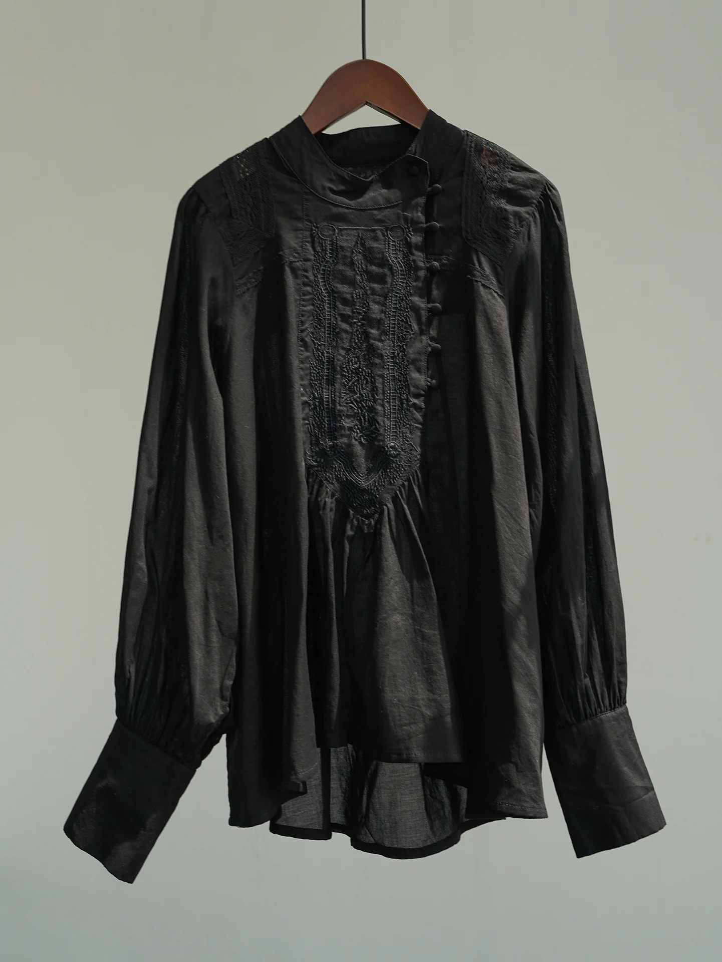 retro literary and artistic small stand-up collar loose pure cotton shirt, heavy industry texture clear court sleeve top W24309 - Deanwangkt