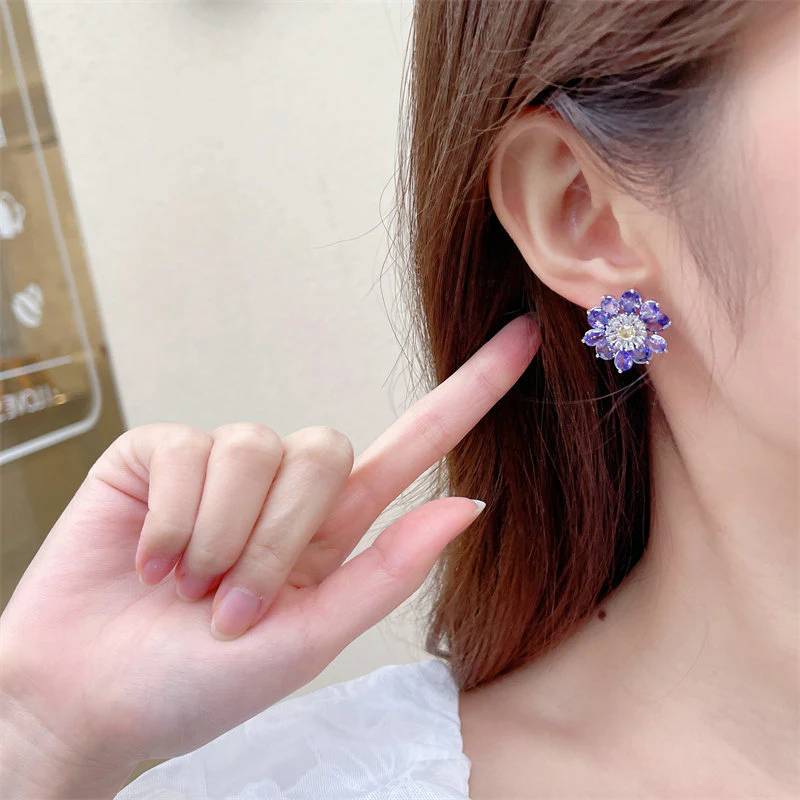 2025 S925 silver needle light luxury high-end earrings wholesale super fairy temperament high-end double-layer bright zircon flower stud earrings women - Deanwangkt