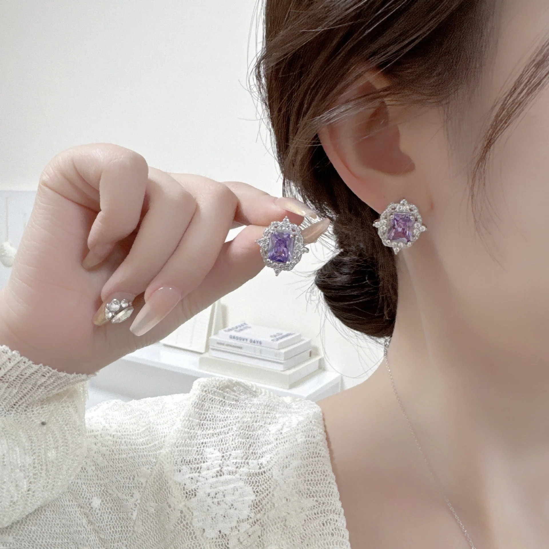 2025 light luxury exquisite zircon set, collarbone chain earrings, niche high-end square zirconium bridal necklace necklace jewelry - Deanwangkt