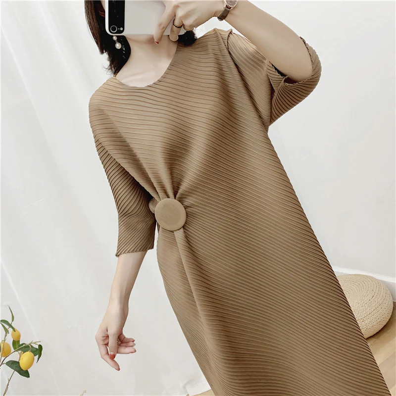 2025 Pleated dress summer high-end Shenzhen Nanyou popular women's clothing loose large size irregular slim skirt - Deanwangkt