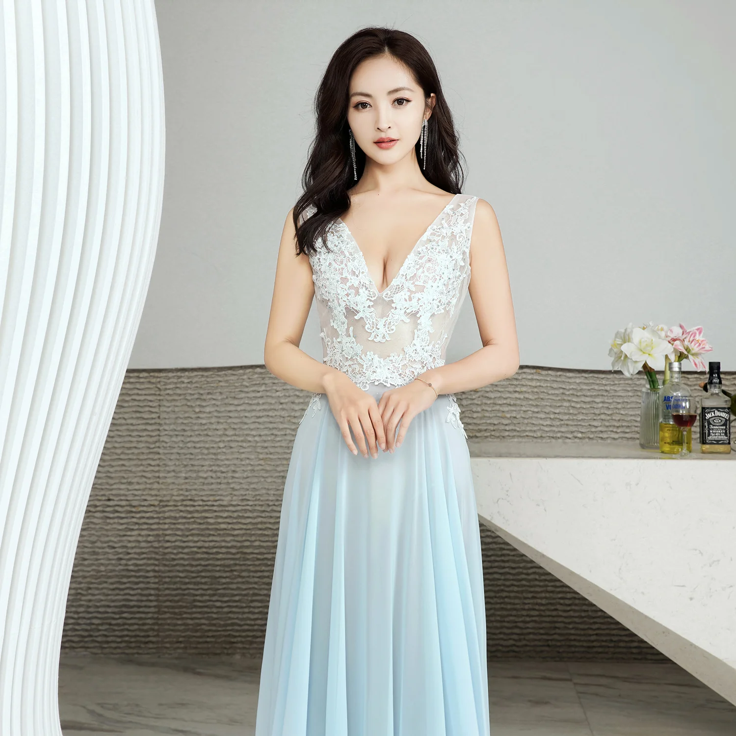 2025 Sexy perspective dress, evening dress, lace, handmade slim-fitting deep V-neck hollowed-out long models, custom-made OEM from the car show - Deanwangkt