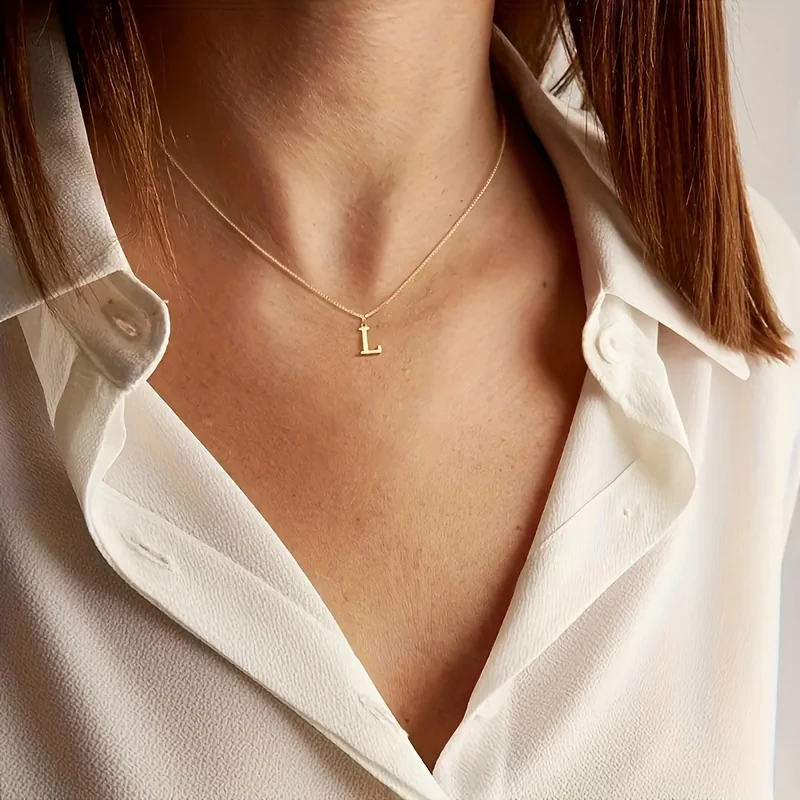 Women's Box Necklace, Smooth Letter Necklace, Plated English Letter Pendant, Clavicle Chain - Deanwangkt