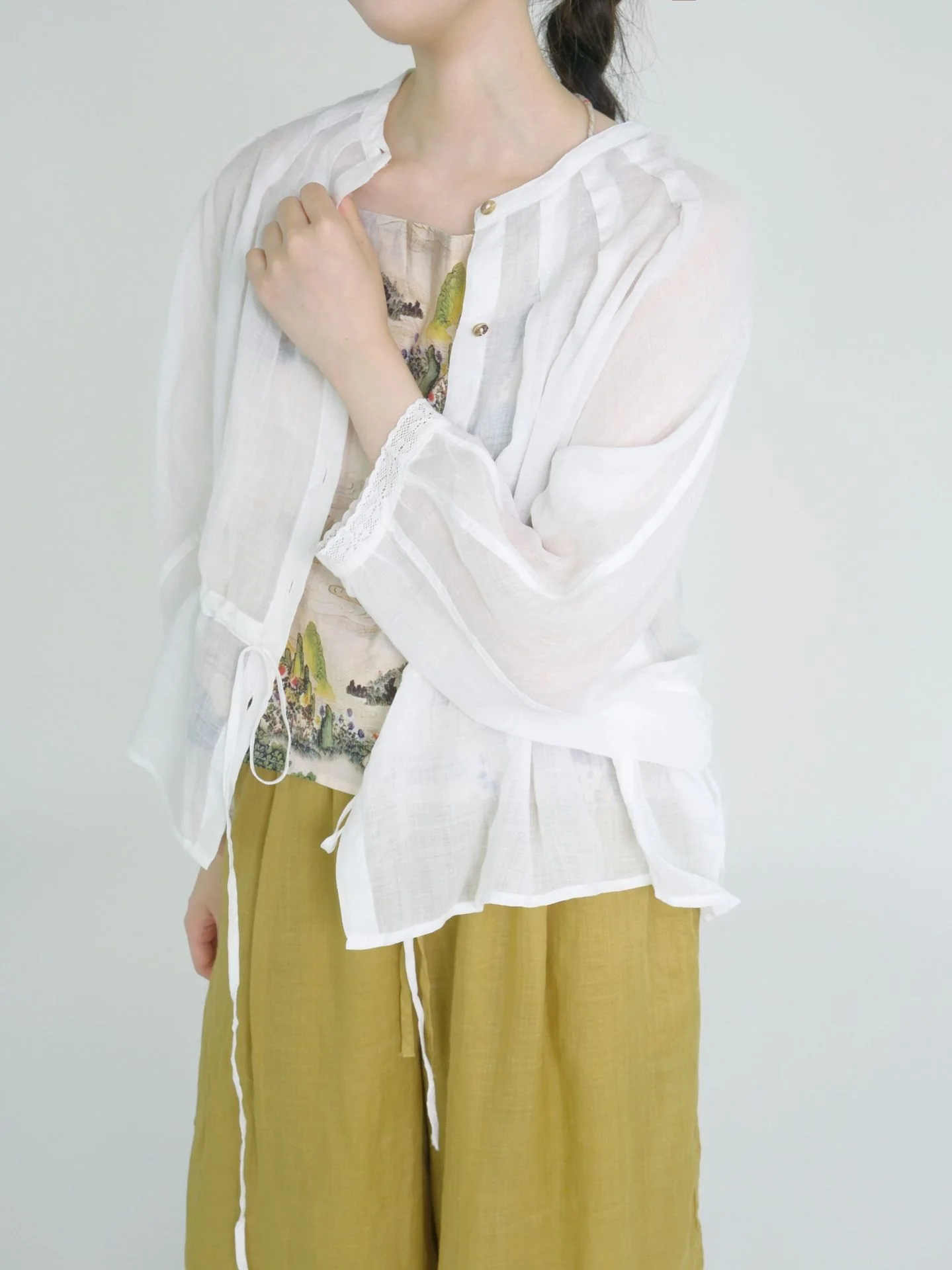 Literary casual bat-sleeved loose ramie shirt, versatile commuter transparent shawl sunshade top W23111 - Deanwangkt