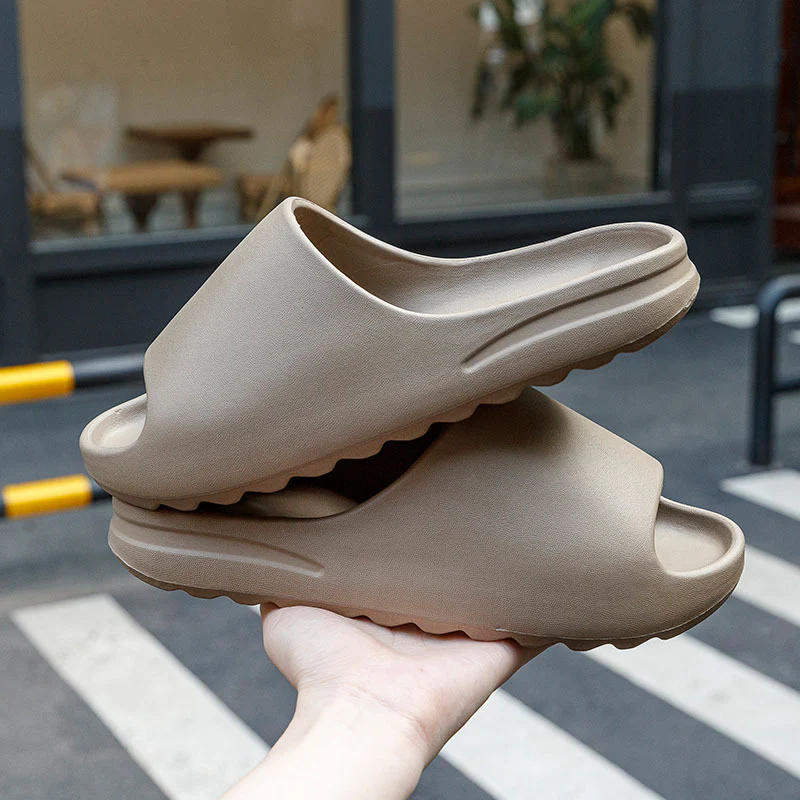 DEANWANGKT Children's Slippers Boys' Summer Medium and Big Children Boys' Fashion Brand Outdoor Wear Thick Bottom Wear-Resistant Indoor Home Non-Slip - Deanwangkt