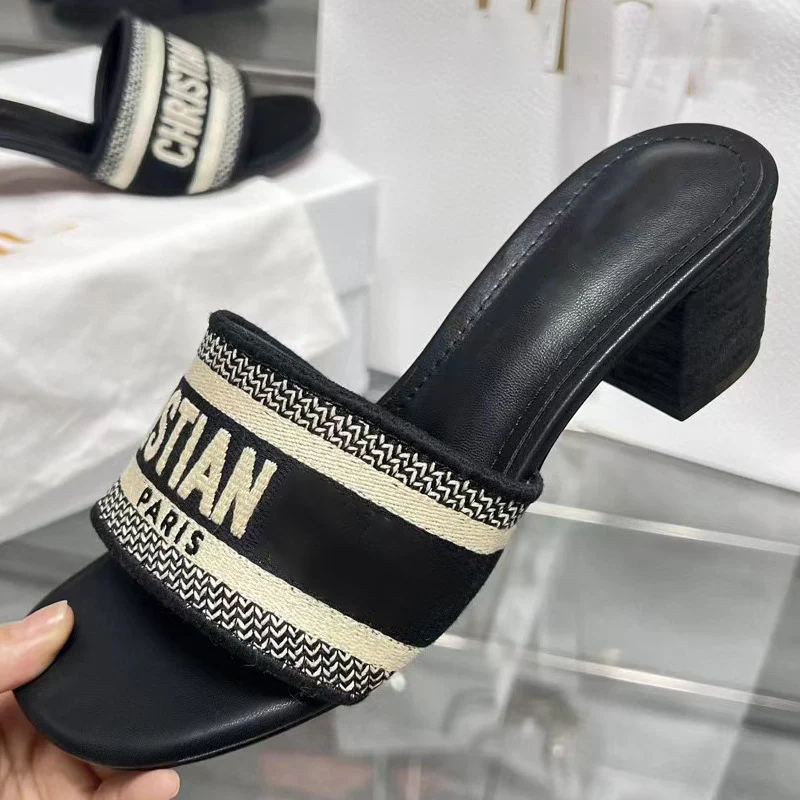 DEANWANGK  Women's Thick High Heel Slippers D Letter Three-Dimensional Embroidery European and American Foreign Trade Slippers Fashion Leisure Sandals Cross-Border - Deanwangkt