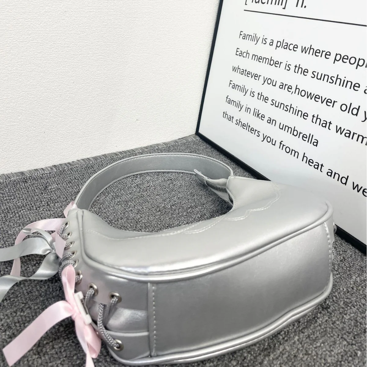 Girl's Small Bag  New Sweet Cool Crescent Underarm Bag Love Embroidered Shoulder Bag Fashion All-Match Handbag - Deanwangkt