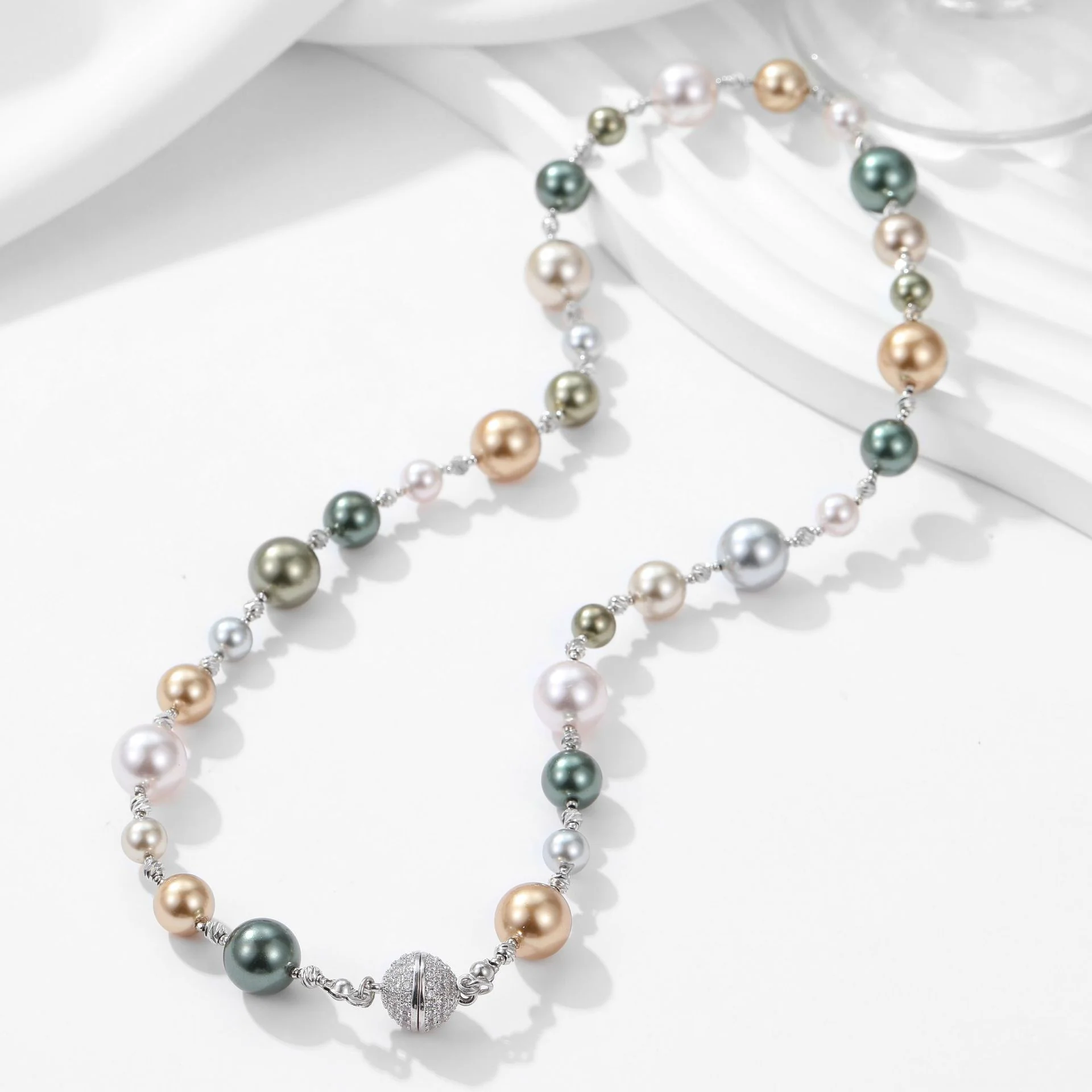 2025 Spring and summer temperament mixed color pearl magnetic necklace light luxury high sense collarbone chain versatile long sweater chain accessories women - Deanwangkt