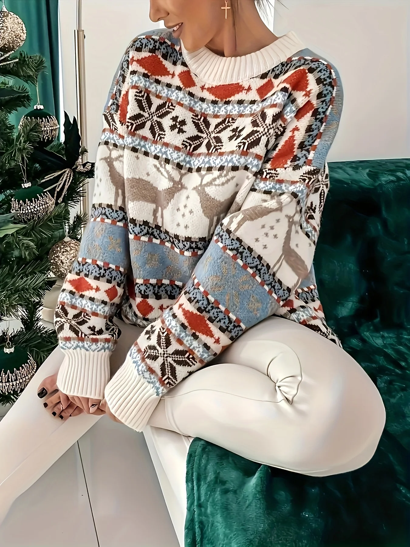 Women's Plus Size Christmas Sweater, Round Neck, Long Sleeve, Casual Knit Top, Polyester, Elegant Style, Festive Holiday Pattern, Stretch Fabric, Cozy Winter Wear - Deanwangkt