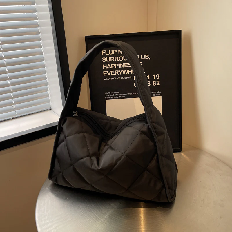 South Korea Dongdaemun Bag Women's  New Large Capacity Rhombus Nylon down Cotton-Padded Coat Bag Shoulder Pillow Bag Tide - Deanwangkt