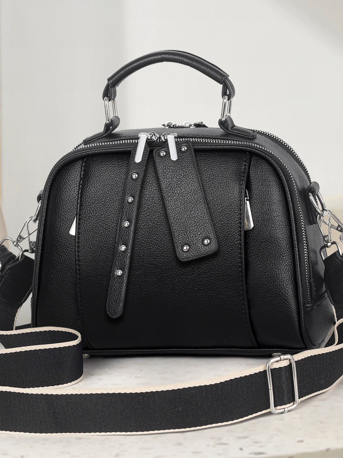 Handbag Women  New Fashion Versatile Trend Casual Large Capacity Commuter to Work One Shoulder Crossbody Bag Women - Deanwangkt