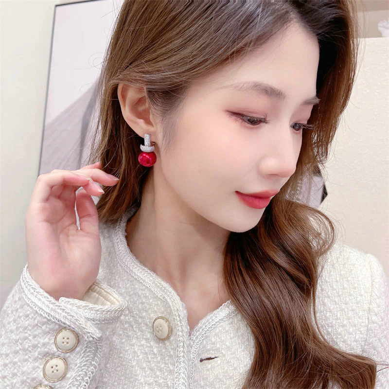 2025 New Popularan large pearl full zirconium round earrings women's s925 silver needle personality simple and versatile fashion temperament stud earrings - Deanwangkt